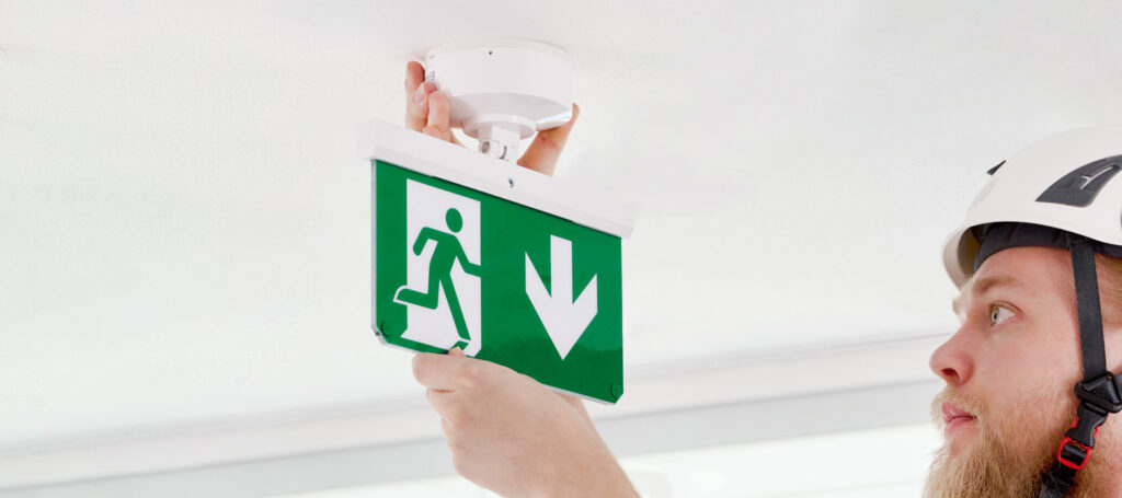 Panasonic giới thiệu hệ thống đèn thoát hiểm và đèn chiếu sáng khẩn cấp có thể định địa chỉ, được tích hợp hoàn toàn vào hệ thống báo cháy EBL.